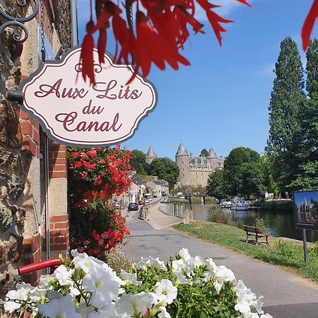 Bed and Breakfast Aux Lits Du Canal Жослен Экстерьер фото